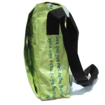 Recycled Super Deluxe Extra Large Messenger Bag - Image 7
