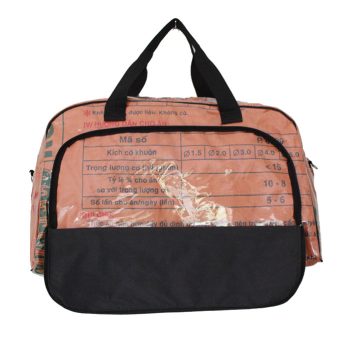 Recycled Fish Feed Extra Large Deluxe Zip Travel Bag - Image 5
