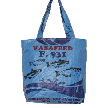 Recycled Large Zip Deluxe Fish Feed Tote - Image 4