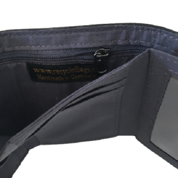Recycled Tyre Mans 3 Fold Wallet Fair Trade - Image 3