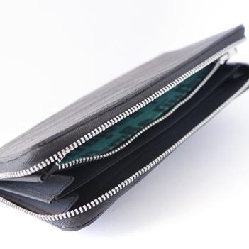 Recycled Tyre Ladies Zip Wallet - Image 5