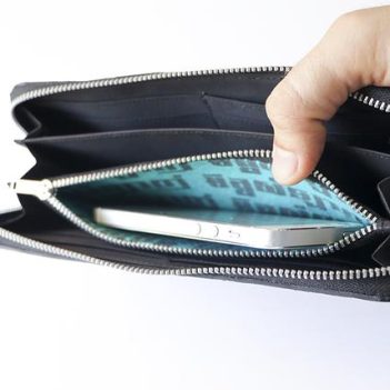 Alternative view of Recycled Tyre Ladies Zip Wallet
