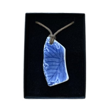 Vintage Japanese Porcelain Pendants boxed Fair Trade - Image 4