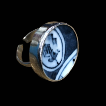 Vintage Porcelain Sterling Silver Ring - Image 10