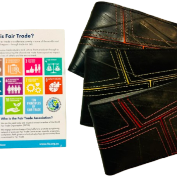 Alternative view of New Look Recycled Tyre Mans Flip Geometric Detail Wallet
